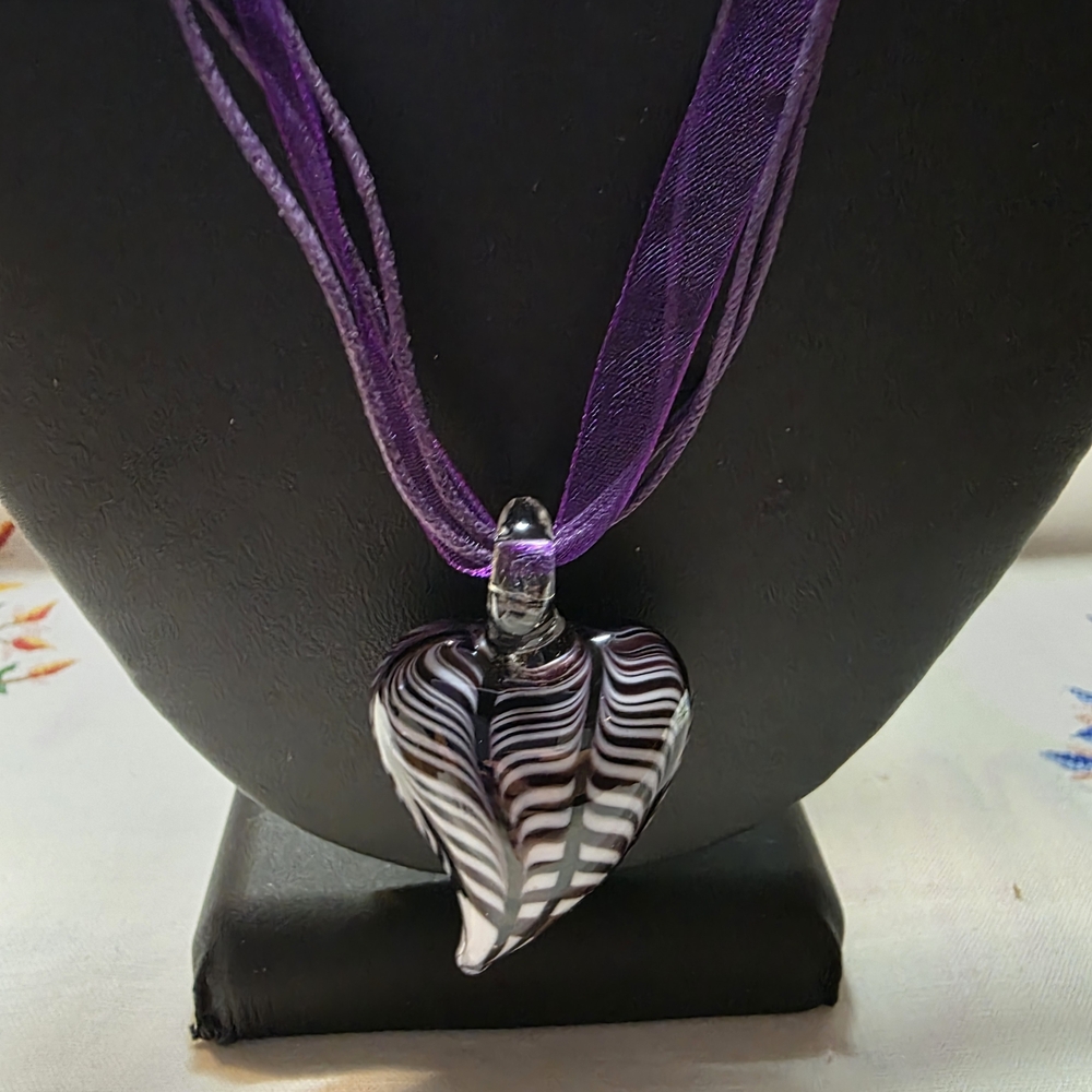 Handblown Glass Heart Pendant Necklace in Purple & White With Matching Earrings